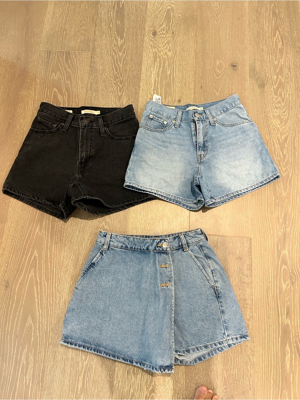 Bundle Levi’s mom 80s shorts size 24 100 cotton